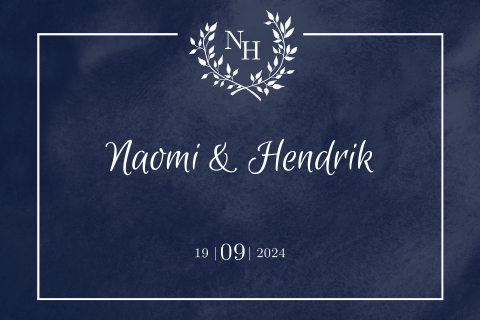 Klassieke trouwkaart met lauwerkransje en initialen